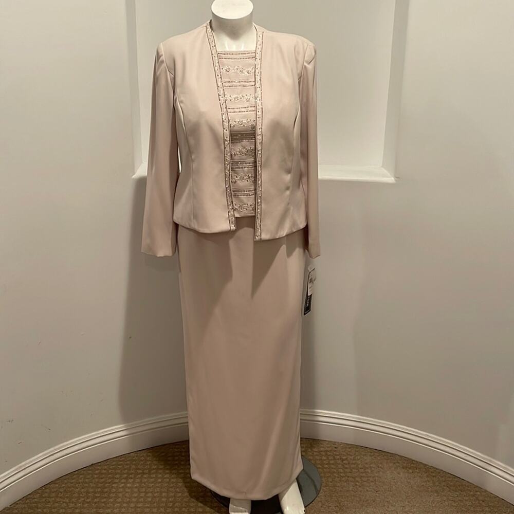 Karen Miller New York Maxi Dress Suit Beige Size 14